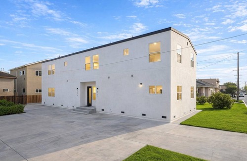 College East Condo | Allura SDSU New College Area. 2 BR 2 BA 2 Parking.