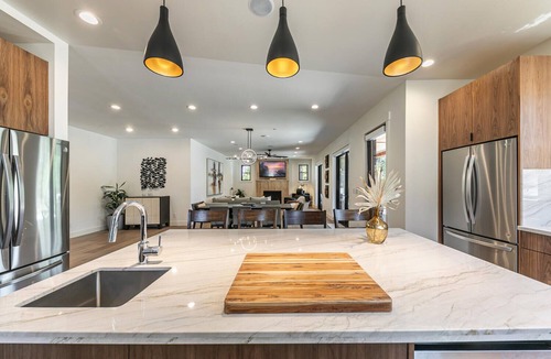 Truckee House | Aloha Mountain Haus | Luxury Golf Retreat | Club Access | Billiards
