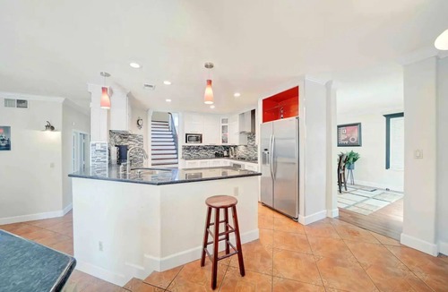 Antioch House | An ideal location