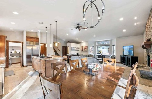 Bijou Park Acres House | Angora Lodge: Hot Tub, Game Room, Dog Friendly