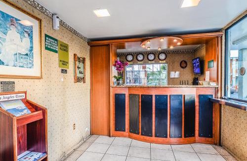 Harbor Hotel | Aqua Venture Inn