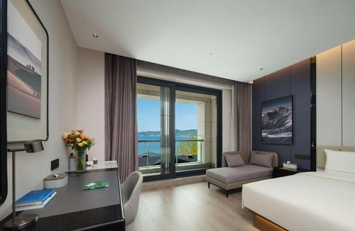 Jinzhou District Hotel | Atour Hotel Dalian Jinshi Beach Anchorage Plaza