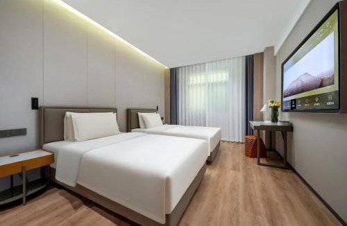 Xiaodian Qu Hotel | Atour X Hotel North America New World Taiyuan Changfeng Street