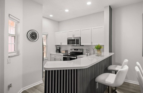 Crystal Cove House | August Is the Smart Choice/Reserve now and we'll add 1 free night.
