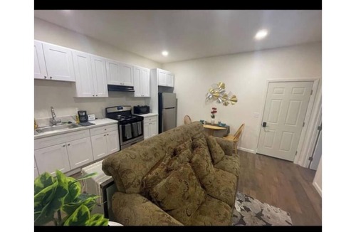 Riverside House | Awesome Penny 2 Beds, 1 Bath Family Home in Riverside CA.