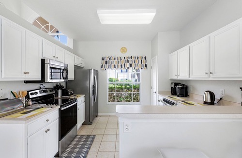 West Haven House | Awesome Vacation Home w/Private Heated Pool/Spa Games Rm, Wi-Fi + Disney 10 Mins