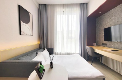 Middle Chaoyang Apartment | base-Beijing Sanlitun Serviced Apartment