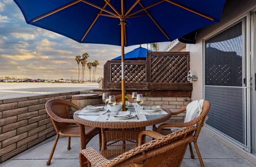 Central Mission Beach House | Bayside Unit 3 - Bay View 3