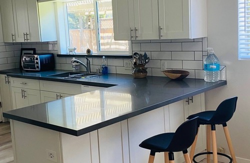 Belmont Heights House | Beach bungalow-5 min to beach, shops, restaurants!