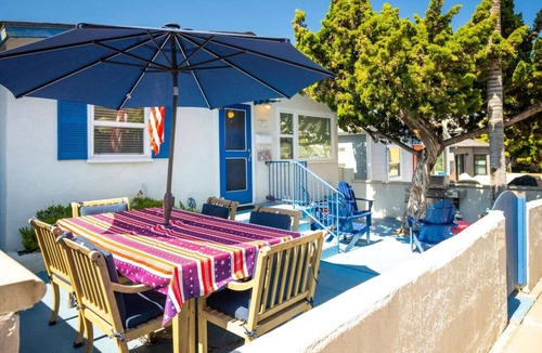 Mission Beach House | Beach House | 150ft from beach & 3 parking spots!