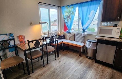 San Bruno Apartment | Beautiful 2-bedroom apartment in San Bruno perfect for your stay