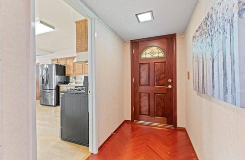 Davis House | Beautiful 4-bedroom furnished home in lovely South Davis with AC, Washer, Dryer