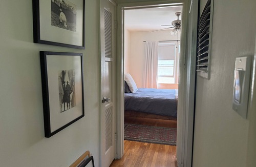 Sawtelle Apartment | Beautiful and well designed 1 bedroom apartment in West LA/Santa Monica