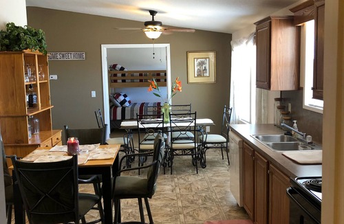 Mohave Valley House | Beautiful home near Topock Marina and the Historic route 66