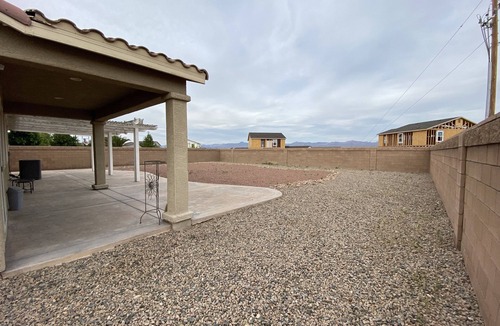 Holiday Shores House | Beautiful House 1 mile from the Colorado River!