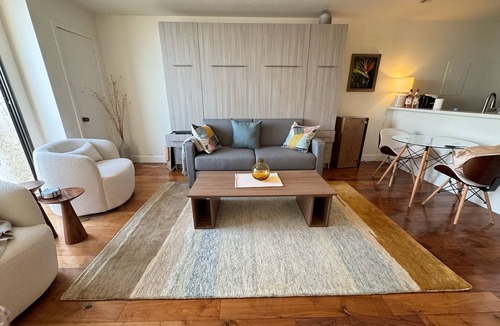 Alamitos Beach Condo | Beautiful Oceanfront Studio in Heart of Long Beach