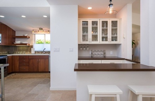 Solana Beach House | Beautiful Spacious Townhouse! Oceanfront Complex Walking Distance To Everything!