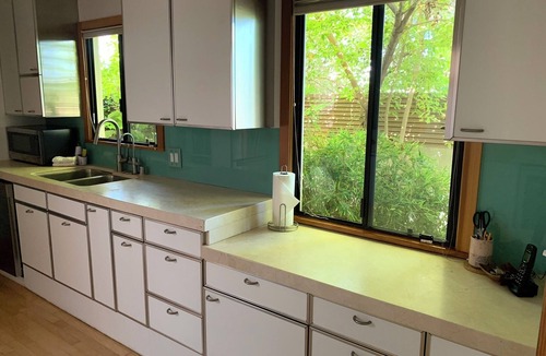 Venice House | Beautiful Zen Spa Retreat in Venice Beach California- "A Rare Gem!"