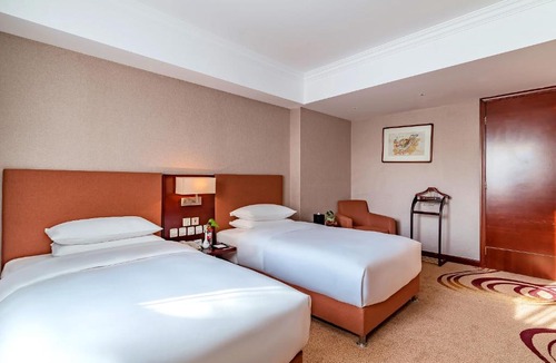 Jinsong Panjiayuan Hotel | Beijing Feitian Hotel