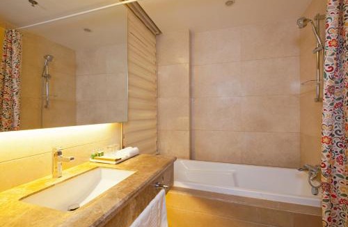 Downtown Beijing Apartment | Beijing Xinxiang Yayuan Apartment (Sanlitun)
