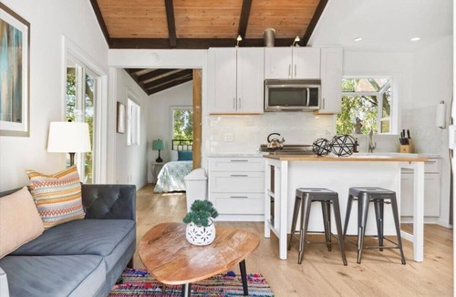 Santa Rosa House | Bennett Valley Eden - 3 homes with Hot Tub & Tastings Included