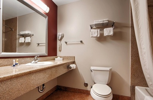 North Hollywood Hotel | Best Western Burbank Airport Inn