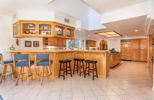 Oakhurst House | Big Oak Manor w/theater/hot tub/sauna/more!