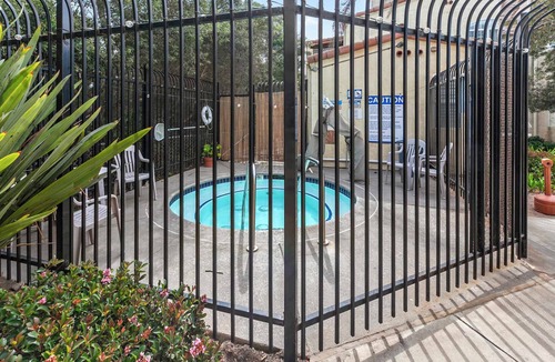 Oceano Condo | Blue Lagoon Hideaway