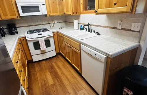 Bass Lake Cabin | Boat Dock - Lake Front - Dog Friendly - Sleeps 23