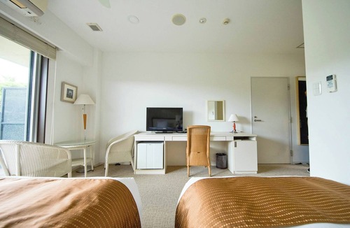 Taiji Hotel | Breakfast included 2nd floor standard twin with bath and toilet/Higashimurogun Wakayama