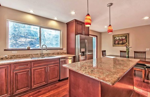 Tahoe Village House | Breathtaking Lake Tahoe Views Hot Tub Minutes to Heavenly & Zephyr Cove