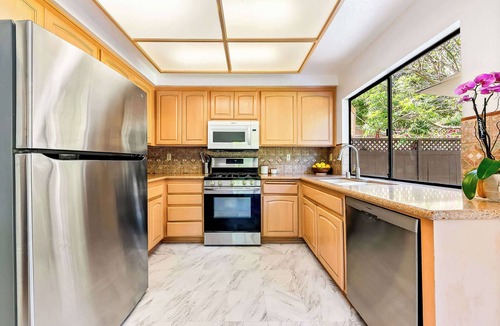 Carmel Valley House | Bright Carmel Valley Home - 3BR, BIG YARD