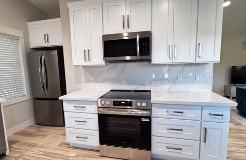 Pleasanton Apartment | Bright & Cozy Apartment: New & Steps to Everything