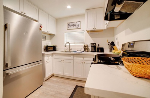 Riverside House | Bring Your Pets! Convenient Home in Riverside