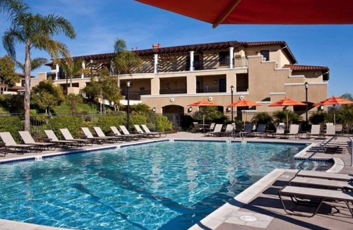 Carlsbad Condo | Carlsbad | Comfortable Beach Stay | Pool + Ocean | 2BR Plus