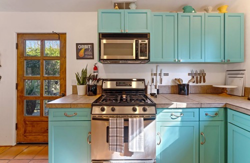 Santa Barbara House | Casa de Isabelle | The Chosen Collection