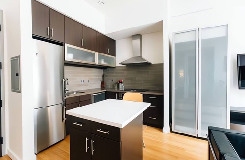 South Beach Condo | Central 1-bedroom condo in vibrant San Francisco Downtown