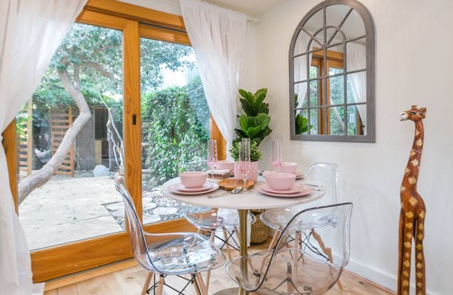 Carlson Park House | Charming 1-Bedroom Home near Downtown Culver