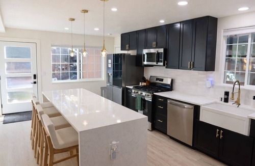 Al Tahoe House | Charming 2-bedroom house in peaceful South Lake Tahoe