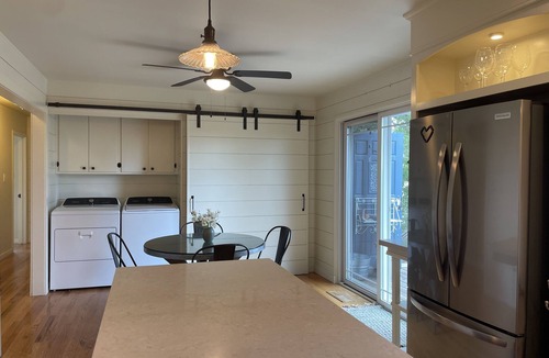 North Auburn House | Charming Auburn - Hike, Bike, Shop or Eat - Its all Nearby