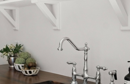 Chico House | Charming Downtown Country Cottage