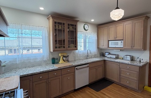 Ferndale House | Charming private home perfectly located in the heart of Ferndale.
