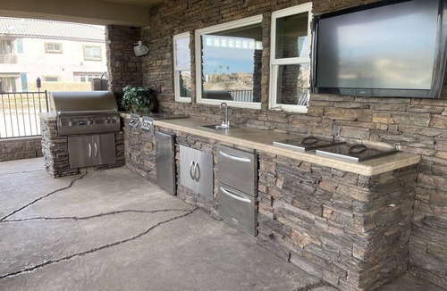 Mohave Valley House | Cheerful Home on the River