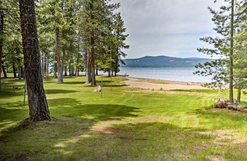 Lake Almanor West House | Chester Cabin w/Deck - Walk to Lake + Golfing!