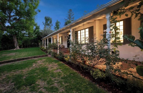 North Hollywood House | Chic 4-Bedroom Vacation Rental in Studio City – Toluca Lake