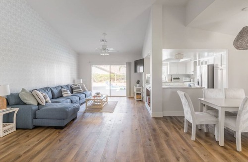 Indian Wells House | Coastal Chic 3 Bdrm House w/Brand New SALTWATER Pool - Walk to Tennis Garden