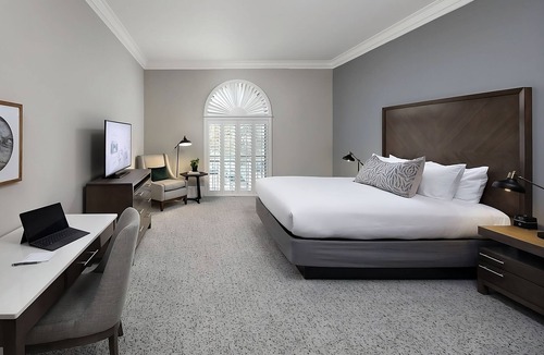 Winters Hotel | Come Create Memories w/Fun-filled Adventures at this Paradise! Pets Allowed!