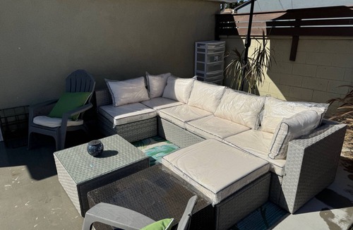 Los Angeles Ski Chalet | Completely Renovated Oasis on The Hill Los Angeles/Inglewood