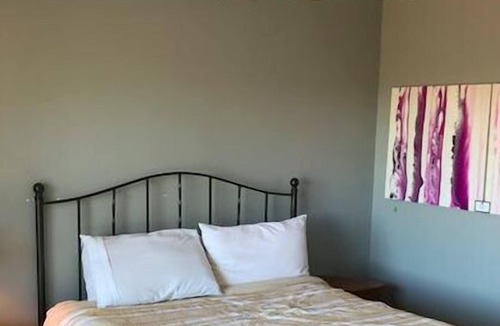 Pacific Beach Villa | Condo with large yard Mt Soledad