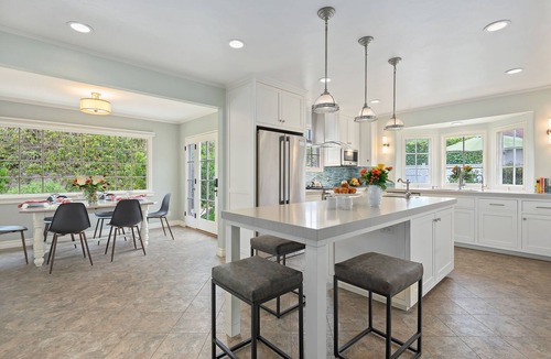 Montecito House | Coral By The Coast | Spacious & Just Minutes to Butterfly Beach
